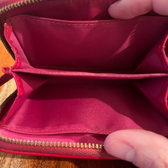Tory Burch Patent Leather Zipped Coin Purse with Key Ring in Tomato Red - Picture 4 of 14